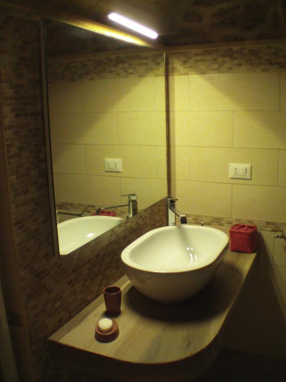 미사니아 La Grotta B&B 외부 사진